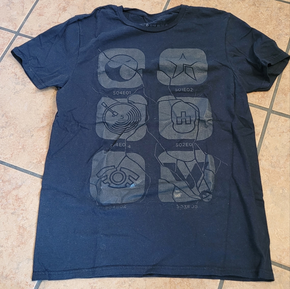 Black Mirror T-Shirt! Netflix!